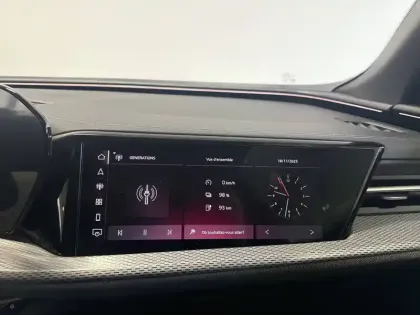 Photo 22 Audi Q5  e-hybrid 299 ch S tronic 7 Quattro