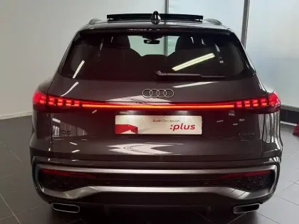 Photo 4 Audi Q5  e-hybrid 299 ch S tronic 7 Quattro