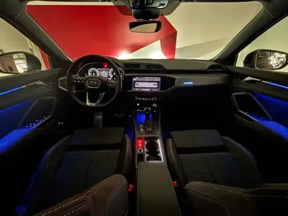 Photo 90 Audi Q3  Sportback 45 TFSIe  245 ch S tronic 6