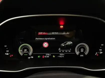 Photo 117 Audi Q3  Sportback 45 TFSIe  245 ch S tronic 6