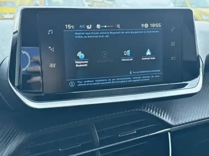 Photo 39 Peugeot 2008  PureTech 130 S&S EAT8