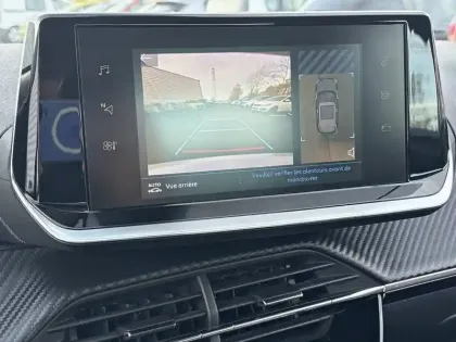 Photo 29 Peugeot 2008  PureTech 130 S&S EAT8