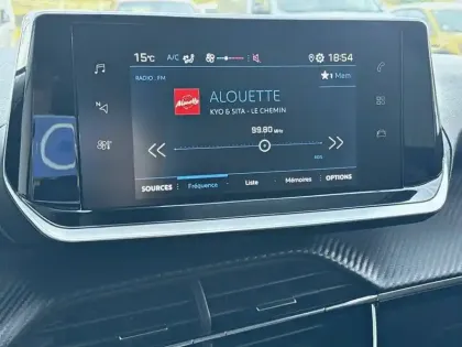 Photo 35 Peugeot 2008  PureTech 130 S&S EAT8