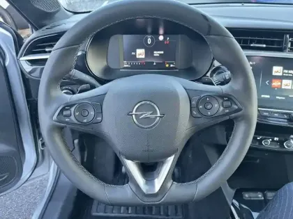 Photo 31 Opel Corsa  1.2 Turbo 100 ch BVA8