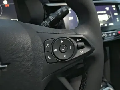 Photo 18 Opel Corsa  1.2 Turbo 100 ch BVA8