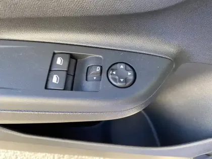 Photo 32 Opel Corsa  1.2 75 ch BVM5