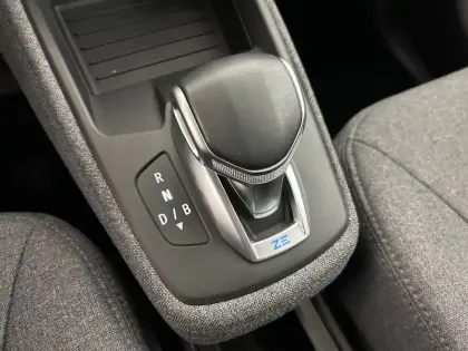 Photo 21 Renault Zoé Zoe R110 - 22B