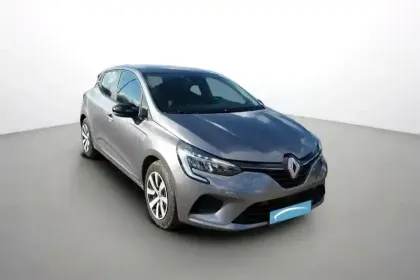 Photo 7 Renault Clio  E-Tech full hybrid 145