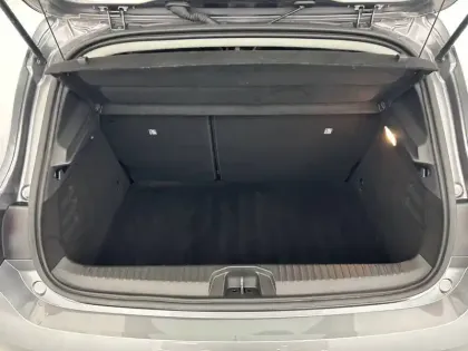 Photo 26 Renault Clio  E-Tech full hybrid 145