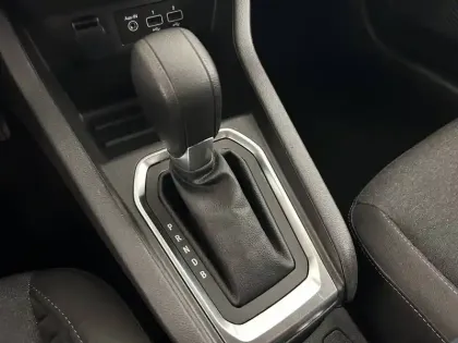 Photo 21 Renault Clio  E-Tech full hybrid 145