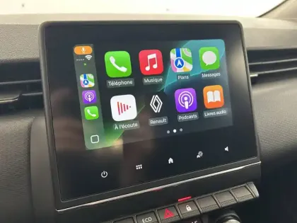 Photo 31 Renault Clio  E-Tech full hybrid 145