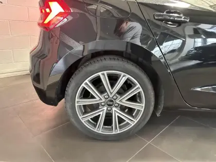 Photo 8 Audi A1  Sportback 25 TFSI 95 ch S tronic 7