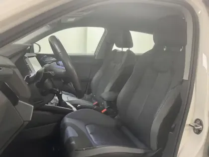 Photo 15 Audi A1  Sportback 30 TFSI 110 ch S tronic 7