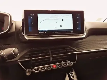 Photo 14 Peugeot 208  PureTech 100 S&S BVM6