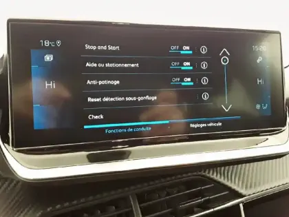 Photo 18 Peugeot 208  PureTech 100 S&S BVM6