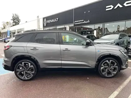 Photo 5 Renault Austral  E-Tech full hybrid 200 GSR2