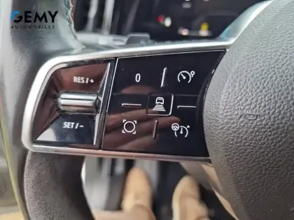 Photo 15 Renault Austral  E-Tech hybrid 200