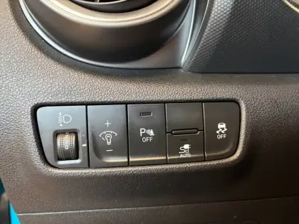 Photo 26 Hyundai Kona  Electrique 39 kWh - 136 ch