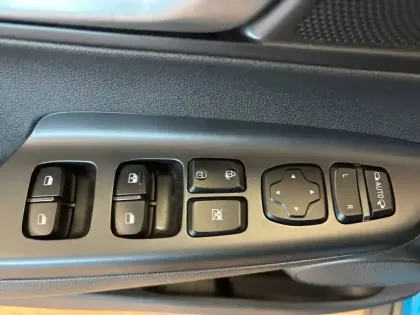 Photo 24 Hyundai Kona  Electrique 39 kWh - 136 ch