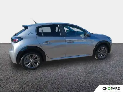 Photo 7 Peugeot 208  Electrique 50 kWh 136ch