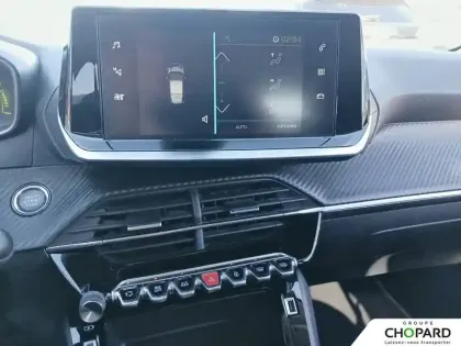 Photo 9 Peugeot 208  Electrique 50 kWh 136ch