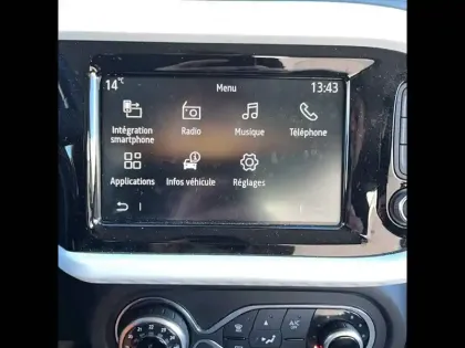 Photo 12 Renault Twingo  III E-Tech