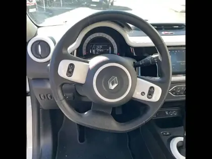 Photo 4 Renault Twingo  III E-Tech