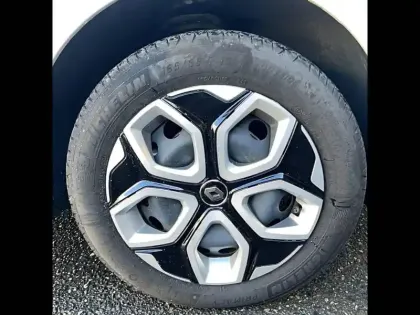 Photo 10 Renault Twingo  III E-Tech