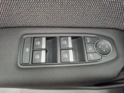 Photo 32 Renault Captur  TCe 90 ch