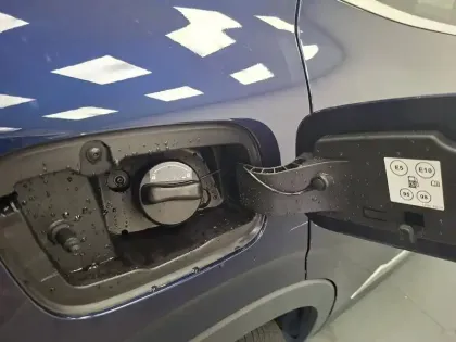 Photo 14 Renault Arkana  E-Tech full hybrid 145 GSR2