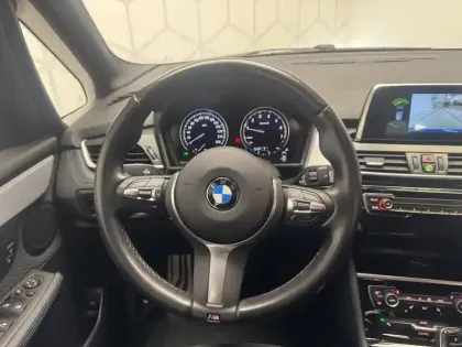 Photo 6 BMW Serie 2 Active Tourer 218i 140 ch DKG7