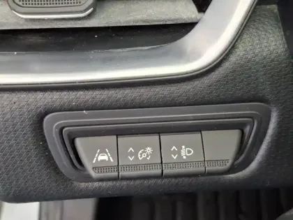 Photo 71 Renault Clio Gén. V (BJA) Ph1 Business 5