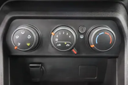 Photo 29 Dacia Sandero  SCe 65