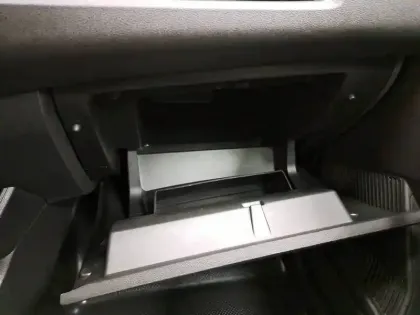 Photo 44 Renault EXPRESS (30) Gén. I Ph1 Confort 4