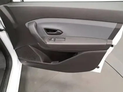 Photo 27 Renault EXPRESS (30) Gén. I Ph1 Confort 4