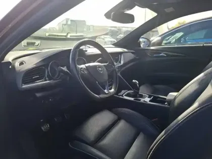 Photo 34 Opel Insignia  Grand Sport 1.5 Turbo 165 ch