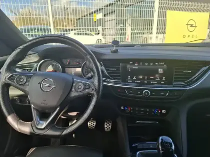 Photo 41 Opel Insignia  Grand Sport 1.5 Turbo 165 ch