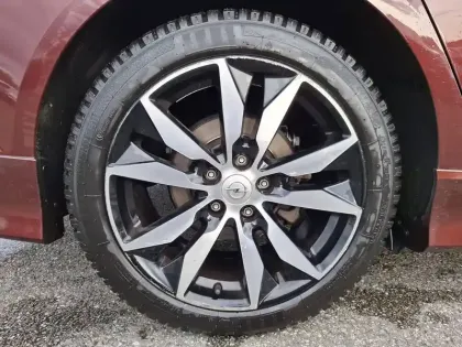 Photo 10 Opel Insignia  Grand Sport 1.5 Turbo 165 ch