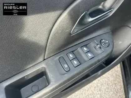 Photo 18 Opel Corsa  1.2 Turbo 100 ch BVM6