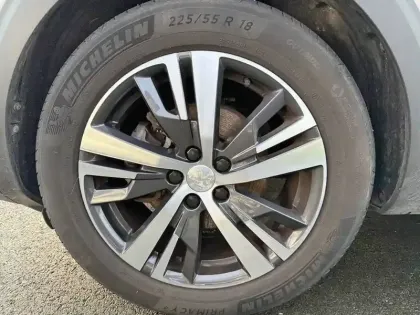 Photo 12 Peugeot 3008  BlueHDi 130ch S&S EAT8