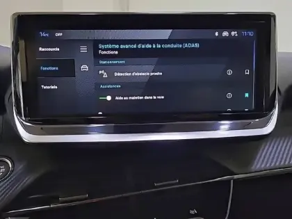 Photo 20 Peugeot 208  PureTech 100 S&S BVM6