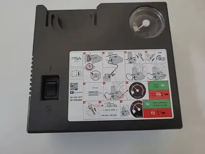 Photo 17 Peugeot 208  PureTech 100 S&S BVM6