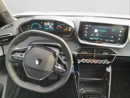 Photo 29 Peugeot 2008  Hybrid 145 e-DCS6