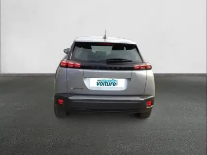 Photo 26 Peugeot 2008  Hybrid 145 e-DCS6