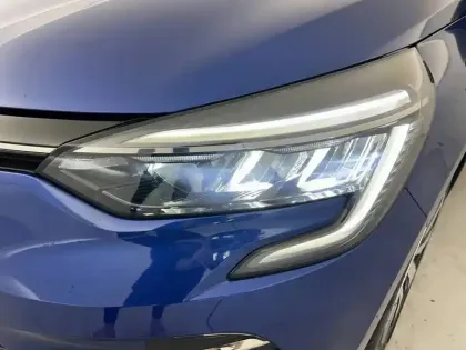 Photo 20 Renault Clio  Blue dCi 100