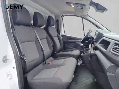 Photo 9 Renault Trafic  FGN L1H1 3000 KG BLUE DCI 130