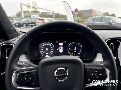 Photo 10 Volvo Xc40  T4 Recharge 129+82 ch DCT7