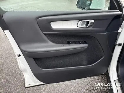 Photo 22 Volvo Xc40  T4 Recharge 129+82 ch DCT7