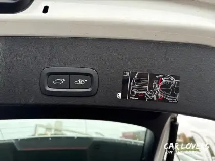 Photo 20 Volvo Xc40  T4 Recharge 129+82 ch DCT7