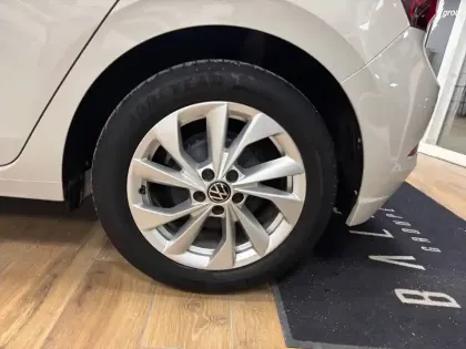 Photo 18 Volkswagen Polo  1.0 TSI 95 S&S BVM5